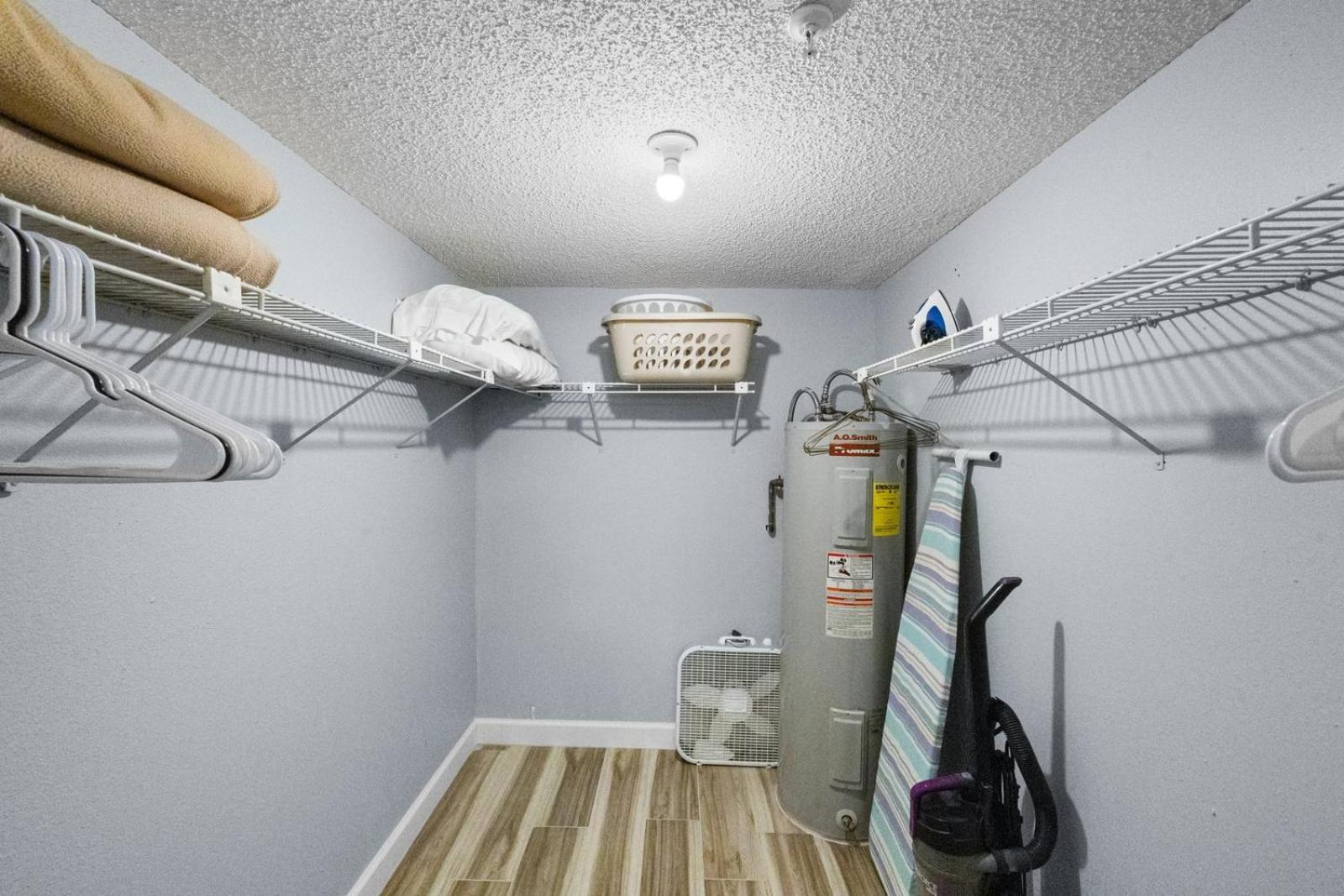 201 Sandy Shores Condos St. Pete Beach Bagian luar foto