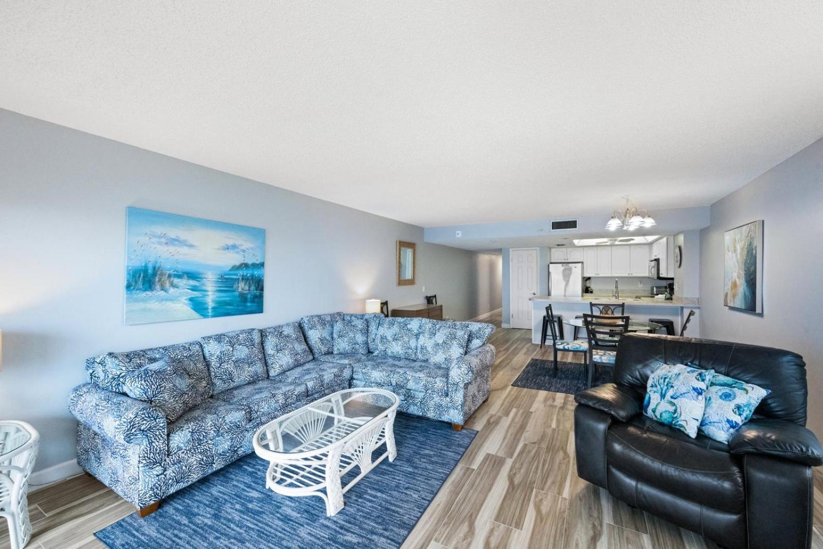 201 Sandy Shores Condos St. Pete Beach Bagian luar foto
